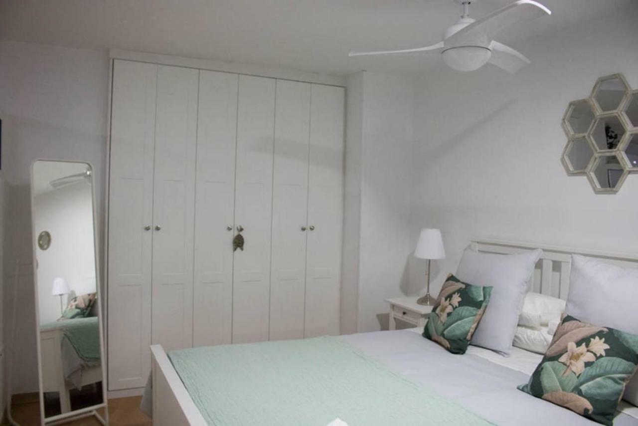 Apartamento Reyes Catolicos Almeria Exterior foto