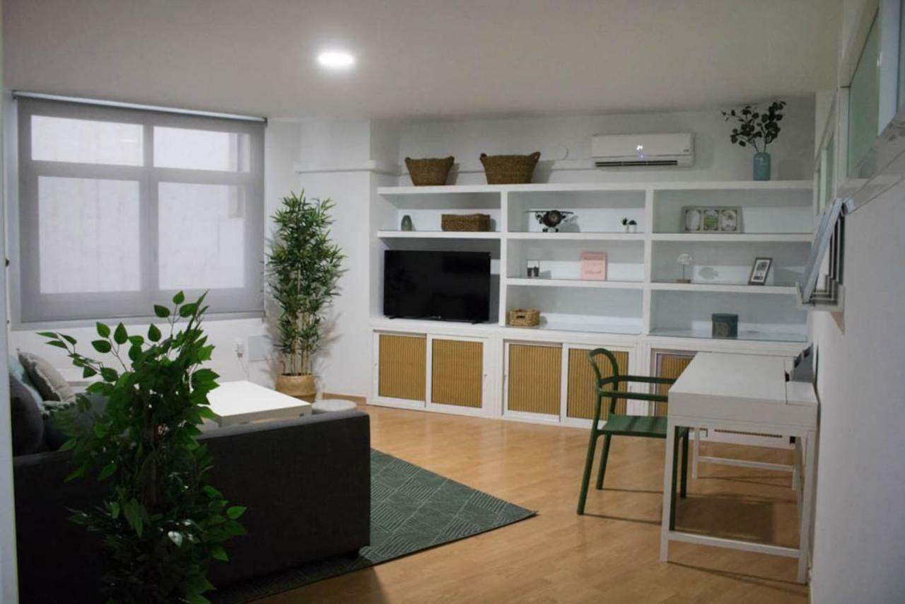 Apartamento Reyes Catolicos Almeria Exterior foto